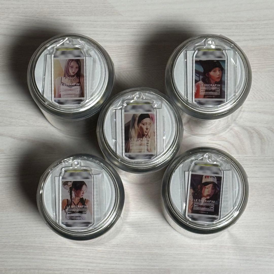 LE SSERAFIM ラベル缶