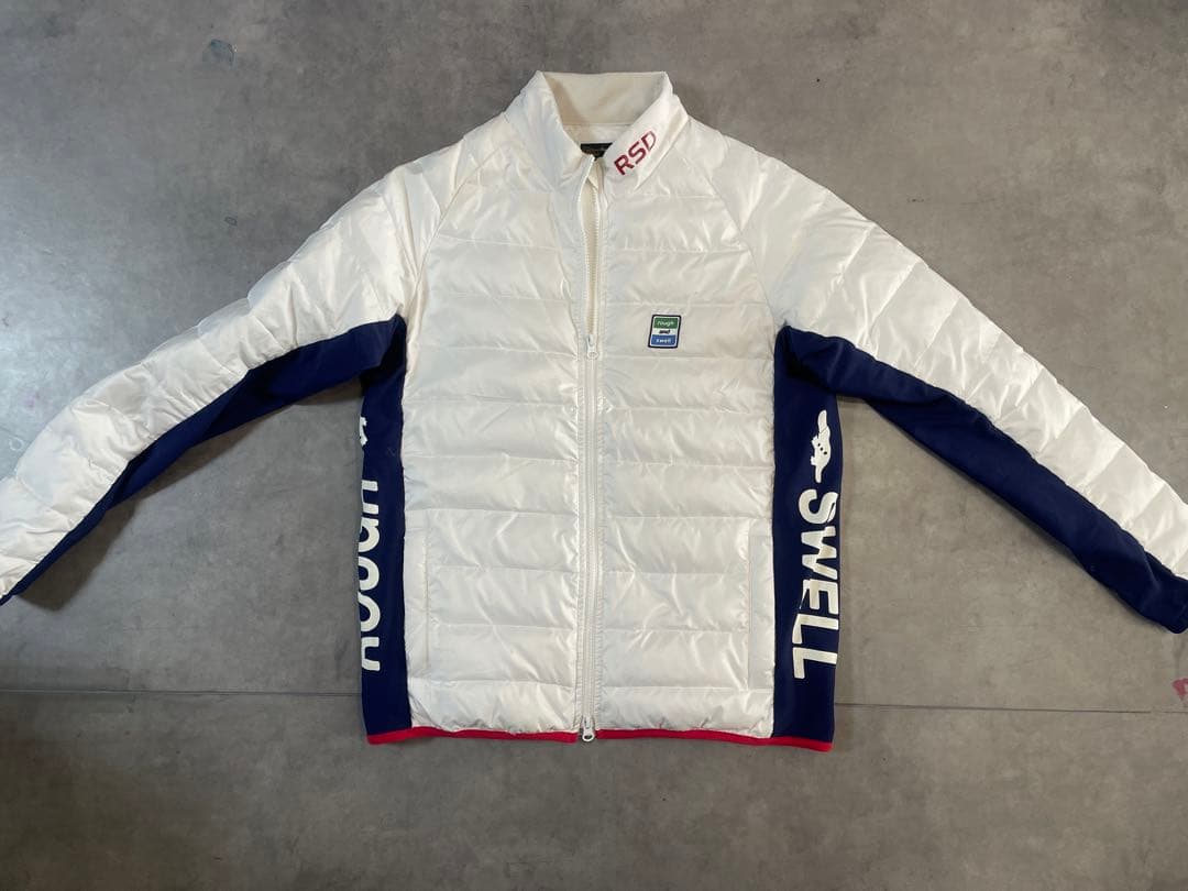 ゴルフ ダウンジャケット ラフアンドスウェル