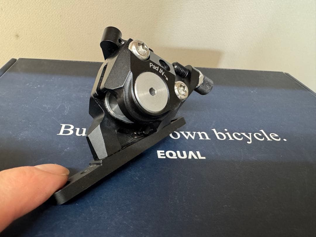 グロータック EQUAL ディスクブレーキキャリパーセット