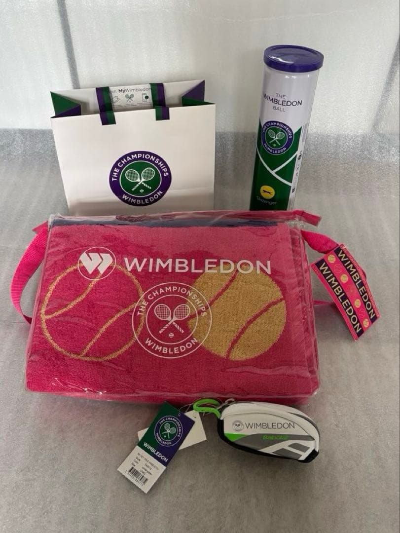 【新品】Wimbledon公式プレイヤーズタオル　 小銭入れ　ボール　紙袋セット