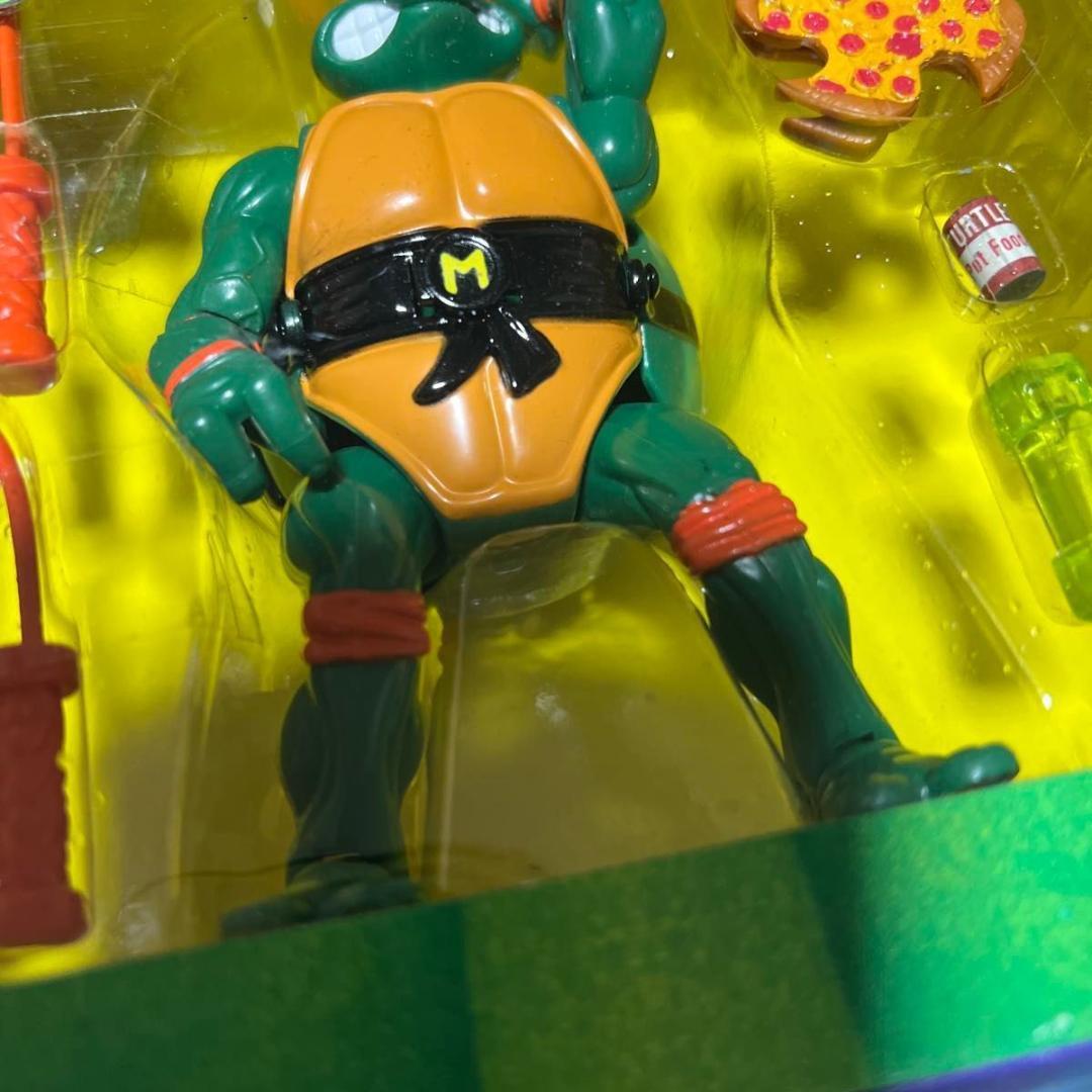 ミュータントタートルズ　4　ミュータントミケランジェロ