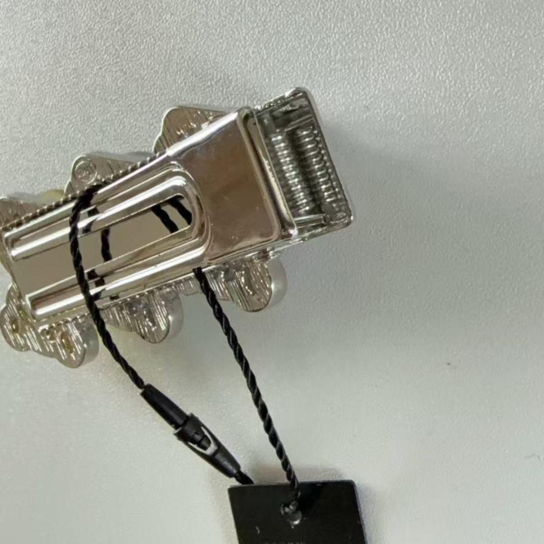 カラフルクマ型ストラップ