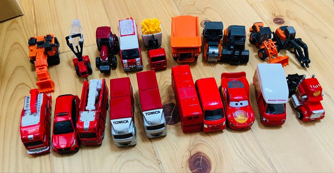 トミカ 99セットまとめ売り