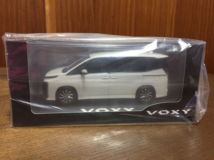ミニカー トヨタ ボクシー  2022モデル 非売品