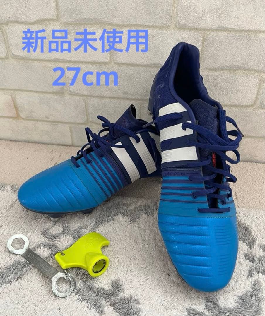 新品アディダス　サッカーシューズ27cm