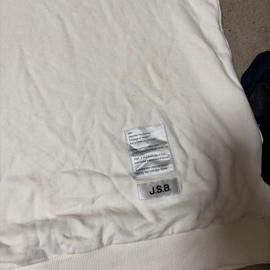 J.S.B. フード付きホワイトパーカー　袖なしXLサイズ