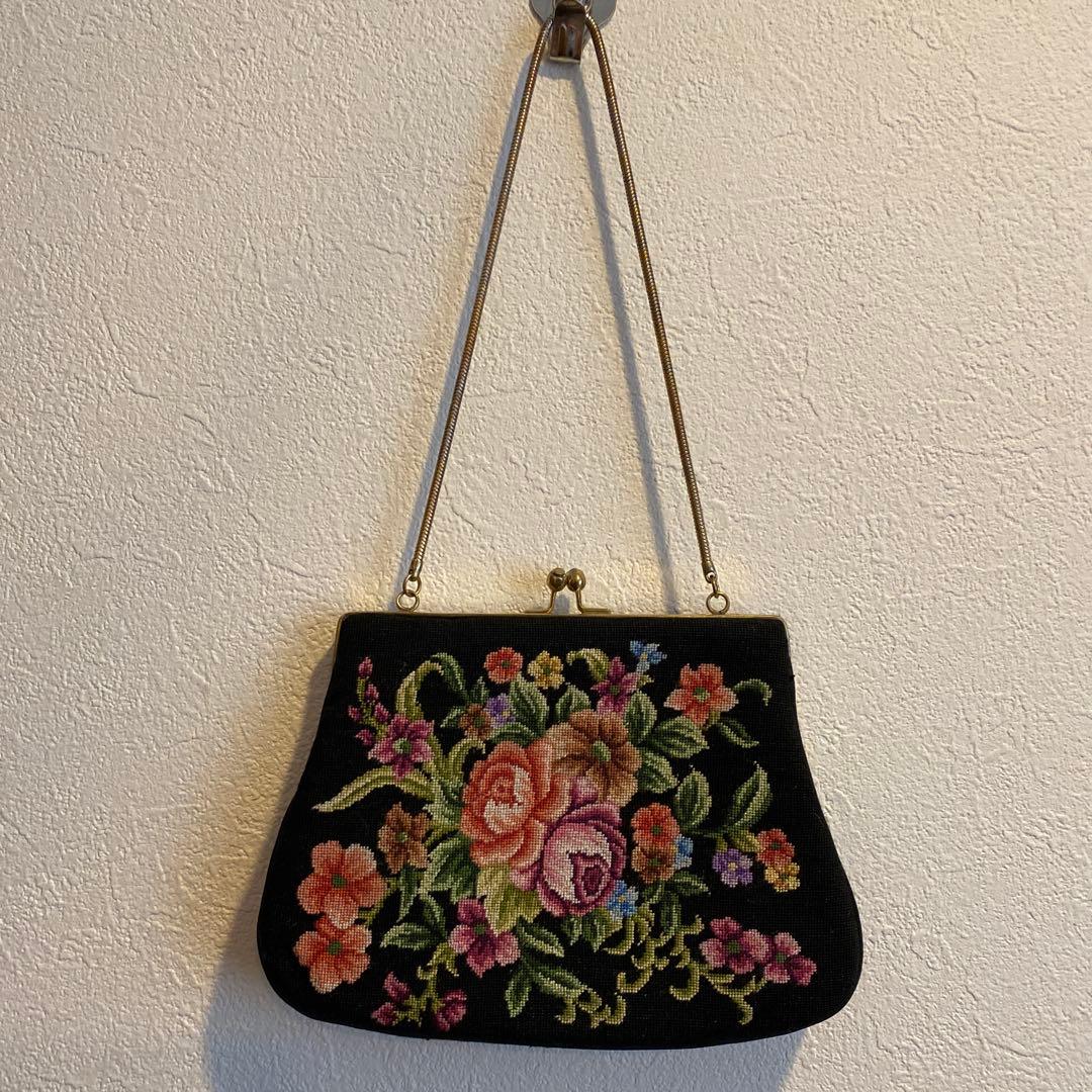 ❣️お値下げ❣️プチポアン　ニードルポイント花柄刺繍 ハンドバッグ
