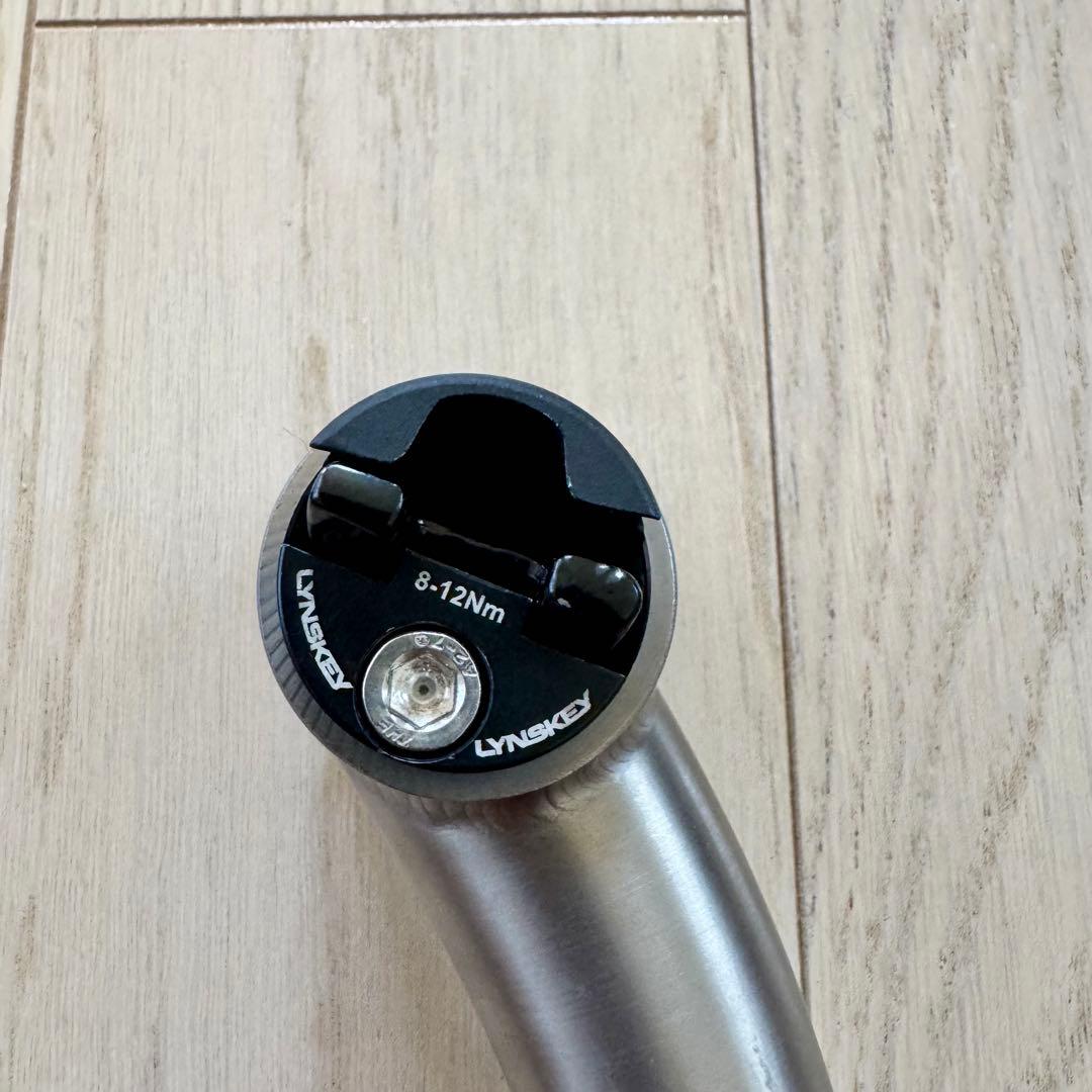 Lynskeyリンスキーチタニウム シートポスト 27.2mmセットバック