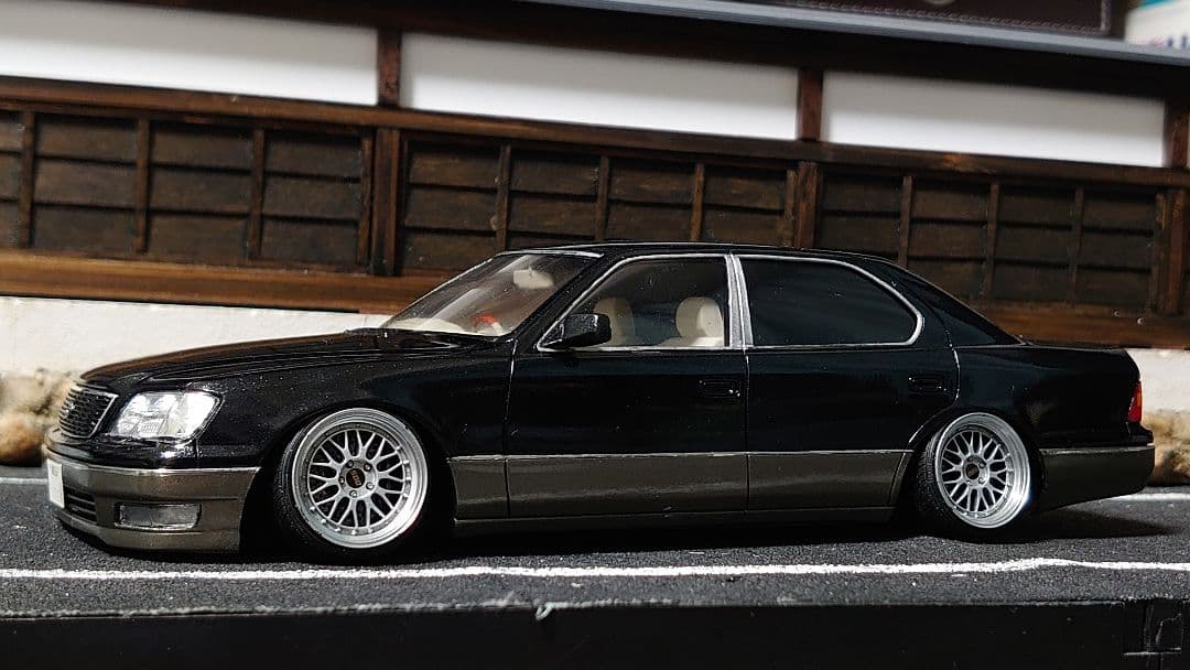 1/24 アオシマ 20セルシオ 完成品