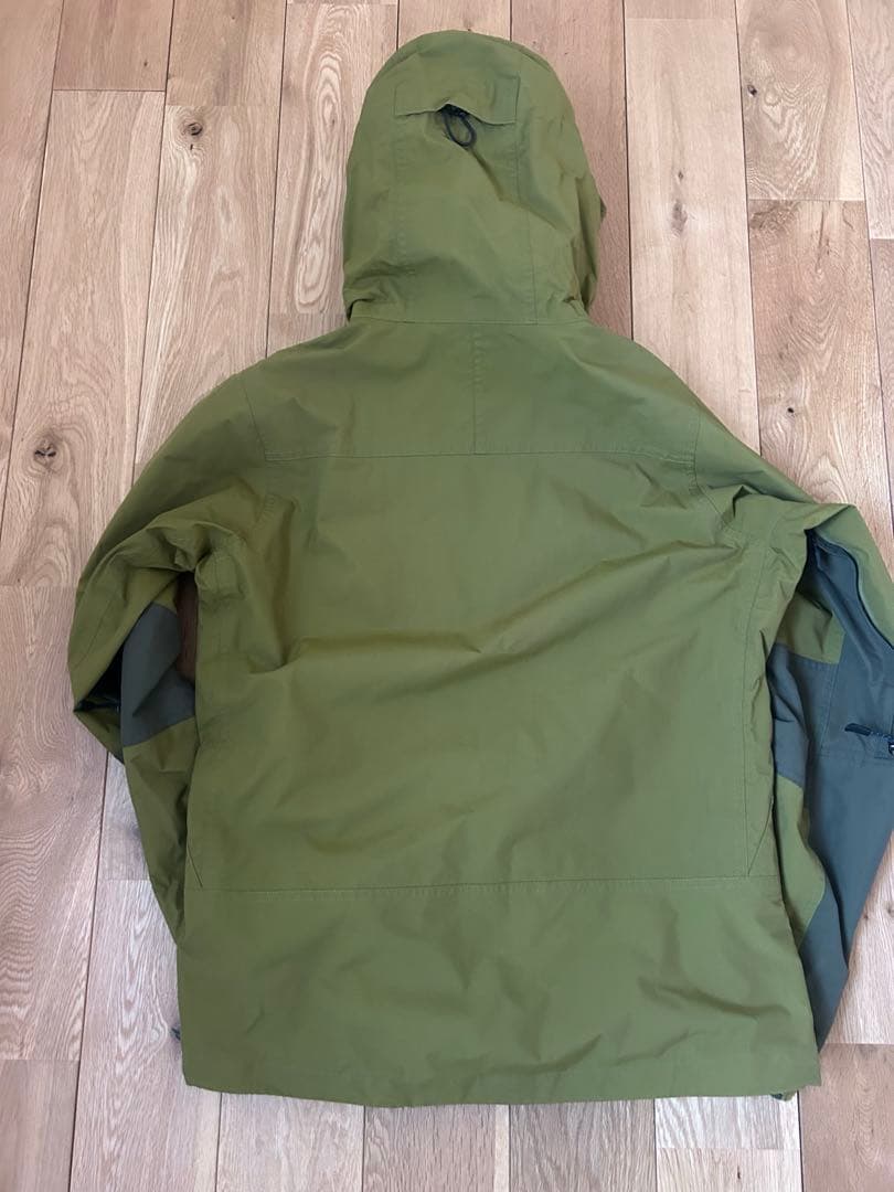 スノボーウェア上、手袋、チケット3点セット