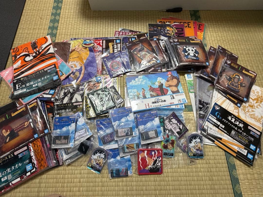 ワンピース一番くじ 下位賞 まとめ売り 計100点くらい