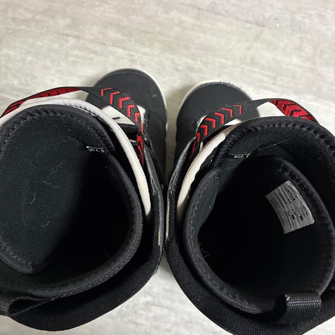 スノーボードブーツ(子ども用) 黒白