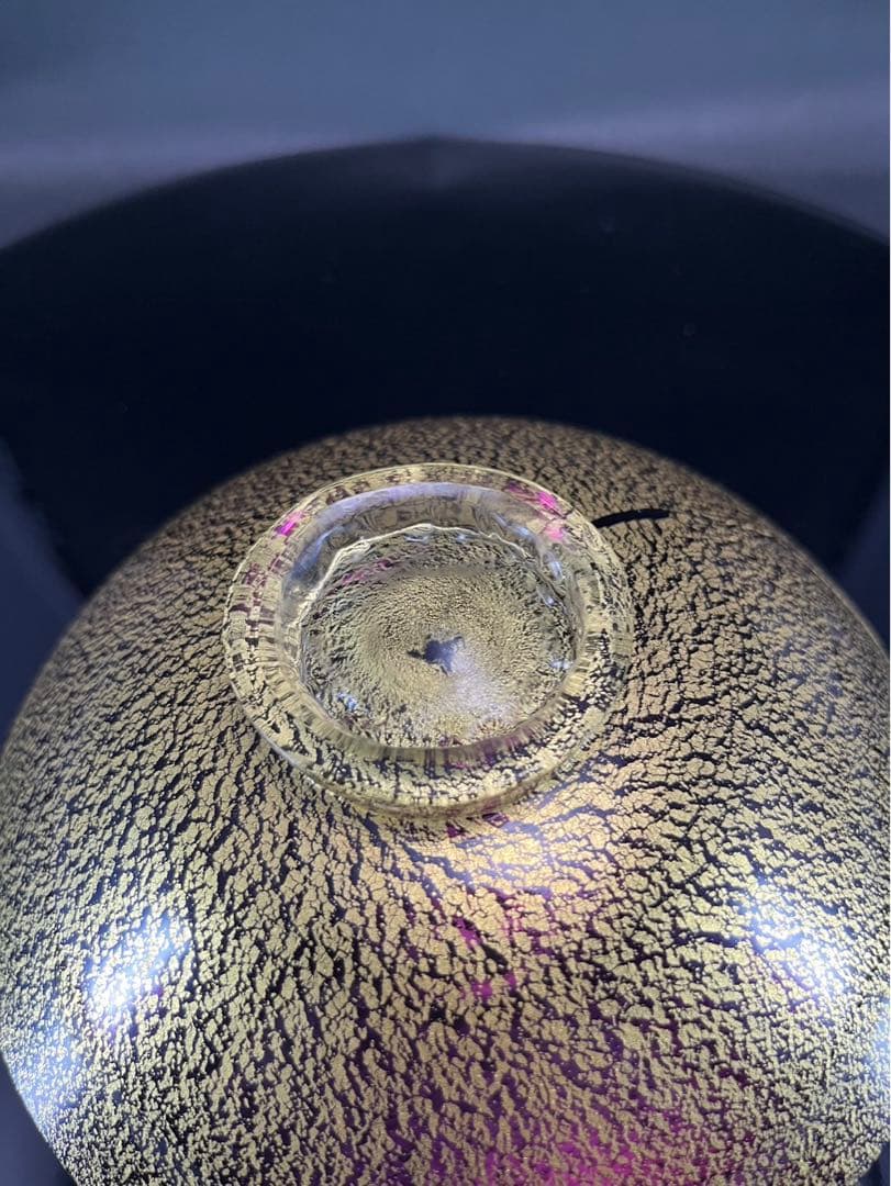 黒木国昭　金彩　紅派　ガラス茶碗