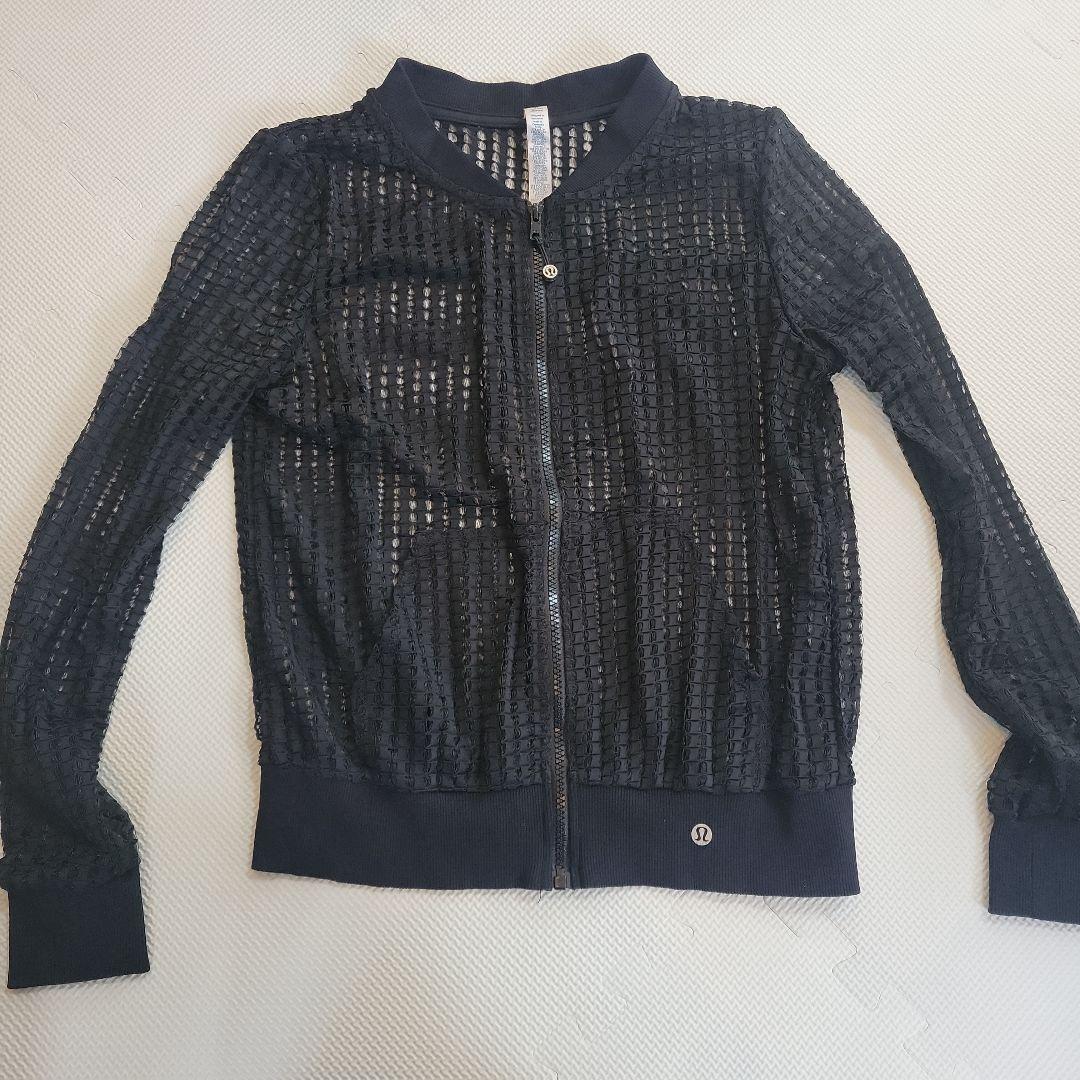 Lululemon メッシュ ジップアップジャケット