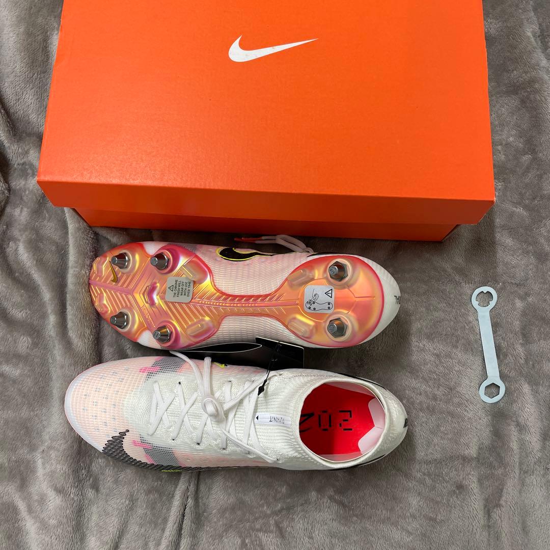 NIKEサッカースパイク　マーキュリアル　27.5 取り替え式新品未使用