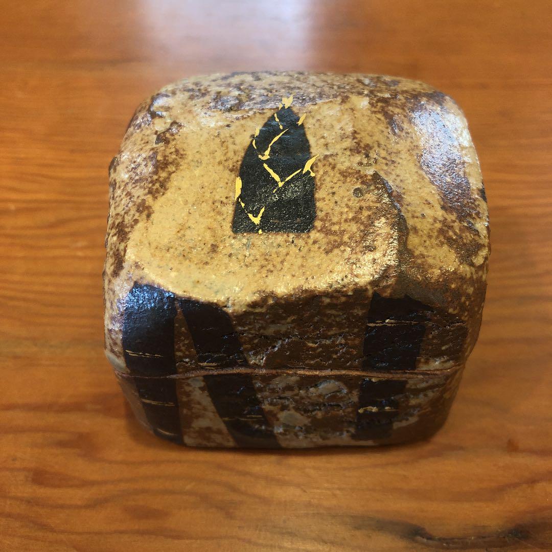 吉川水城　作　鉄絵竹林文　香合　共箱あり