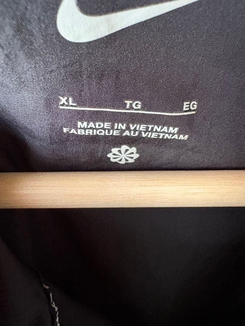 Nike XL ブラック ウィンドブレーカー