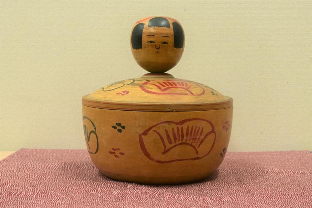 現代の名工　木地山こけし　小椋久太郎　レア型　伝統こけし　珍品　秋田の民芸品