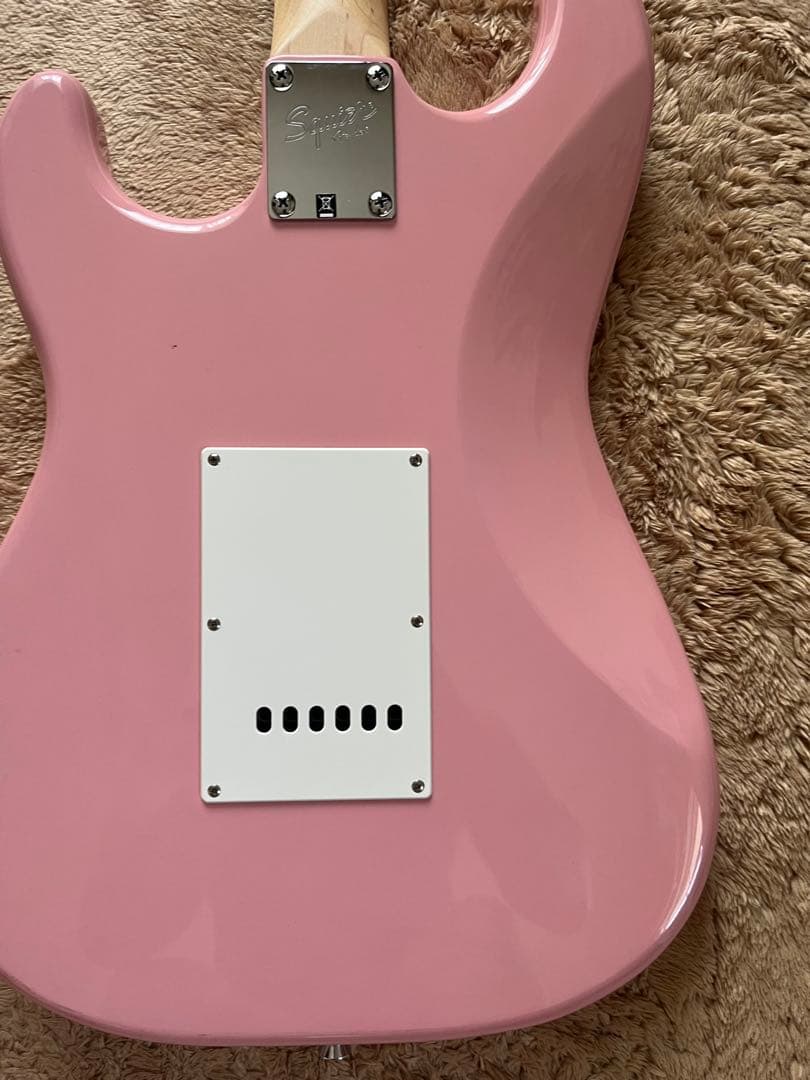 【調整済】squier Bullet ストラト　fender エレキギター　美品