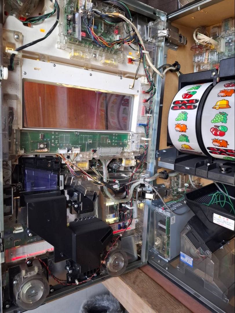 SUPER MIRACLE JUGGLER パチスロ