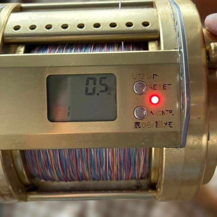 ダイワ　マリンパワー　3000　12V　電動リール　DAIWA