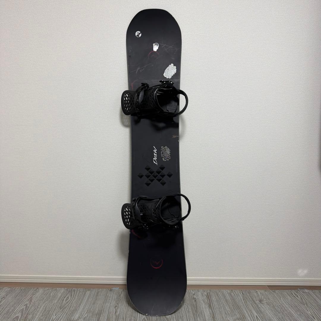 November DESIRE W 24/25モデル