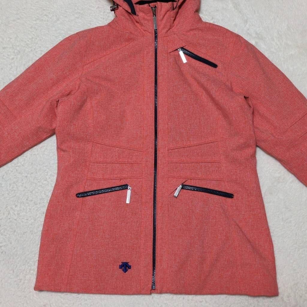 【美品】DESCENTE スノーボードウェア レディース M ひと目で分かる色