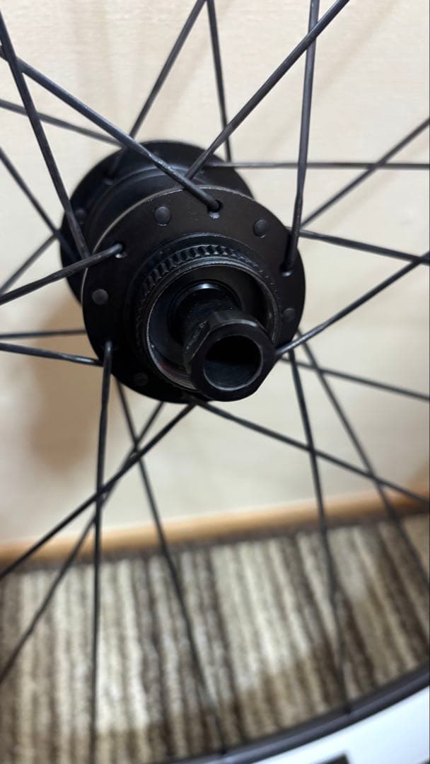 HED VANQUISH V6 PERFORMANCE リアホイール　値下げ中