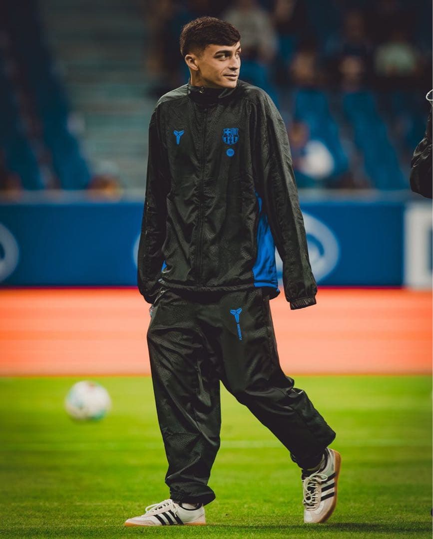 専用 バルセロナ 移動着