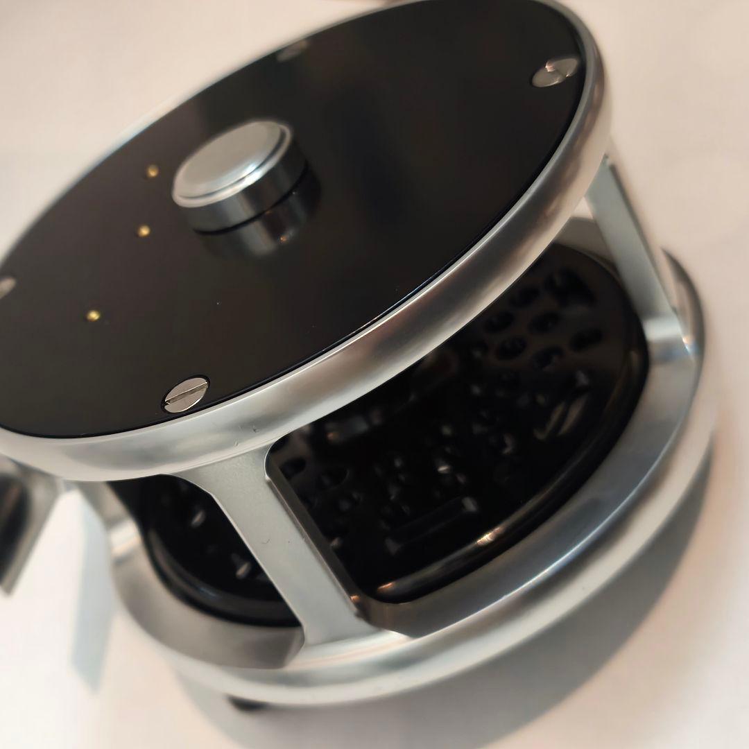 両軸フライリール 7-9番用 217g軽量 ラージアーバー 両巻き対応