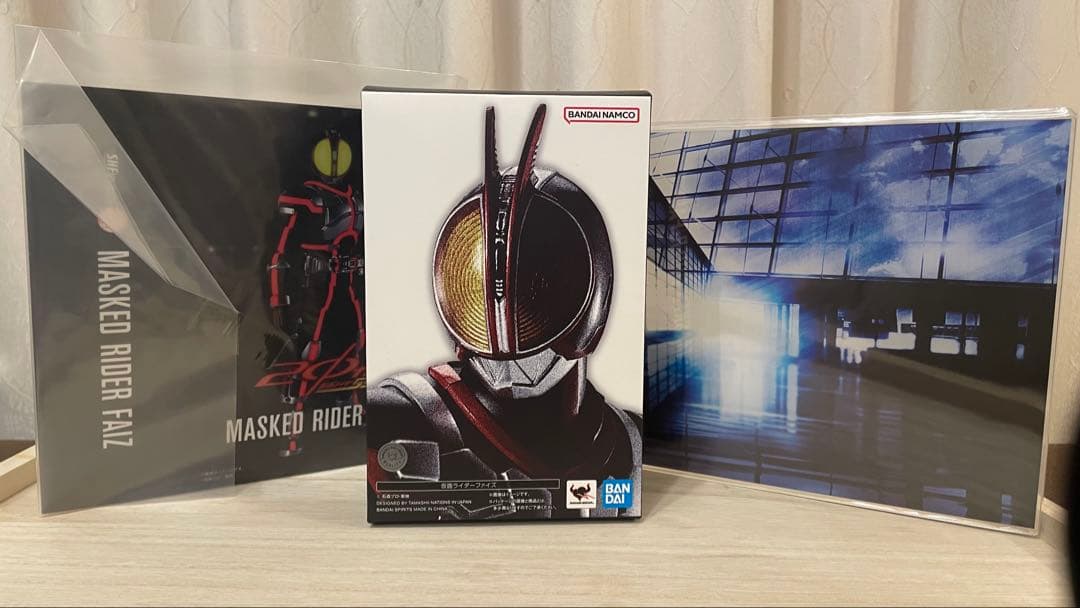 S.H.フィギュアーツ 真骨頂製法 仮面ライダーファイズ（スリーブ、アクスタ付）