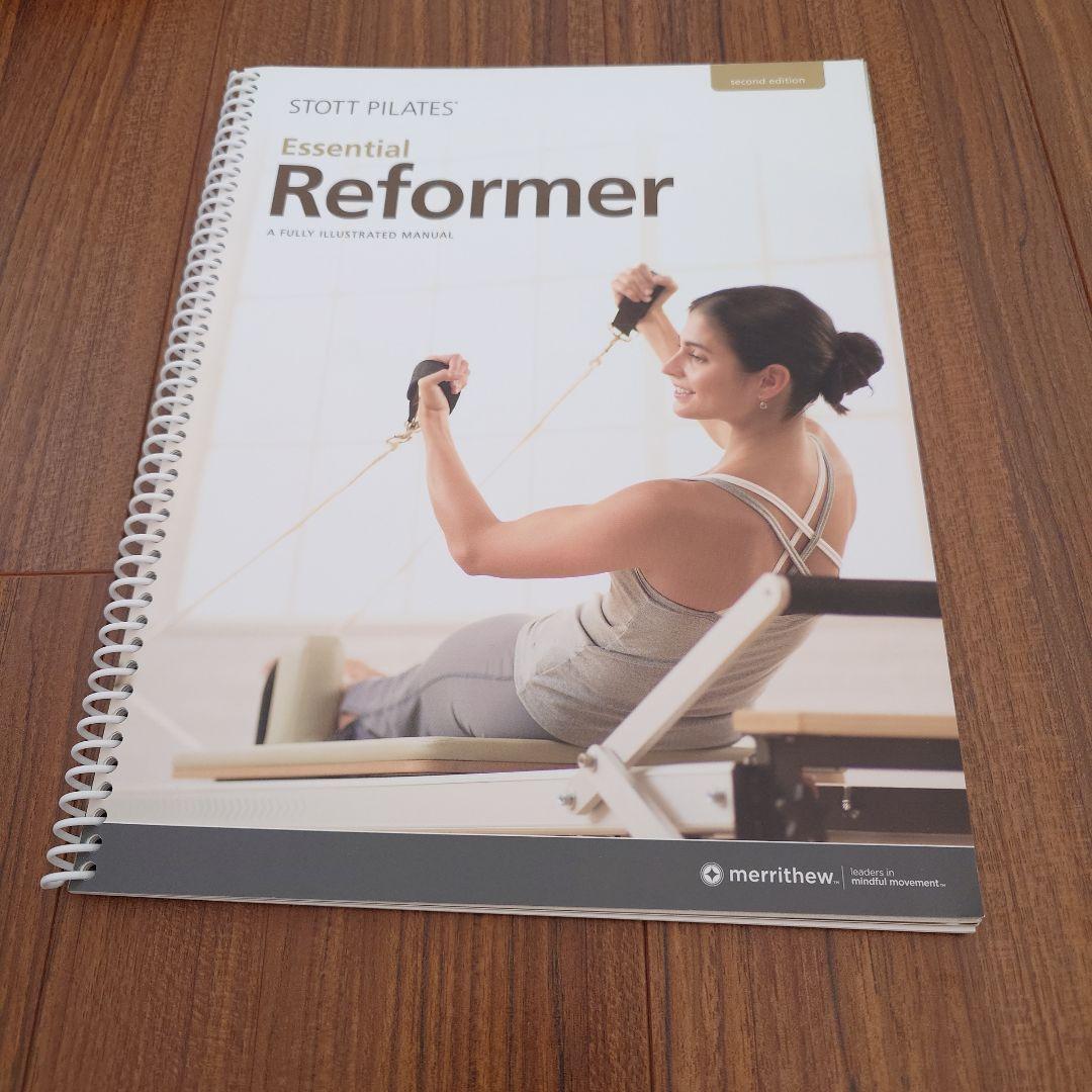 ヨガ・ピラティス STOTT PILATES Essential Reformer