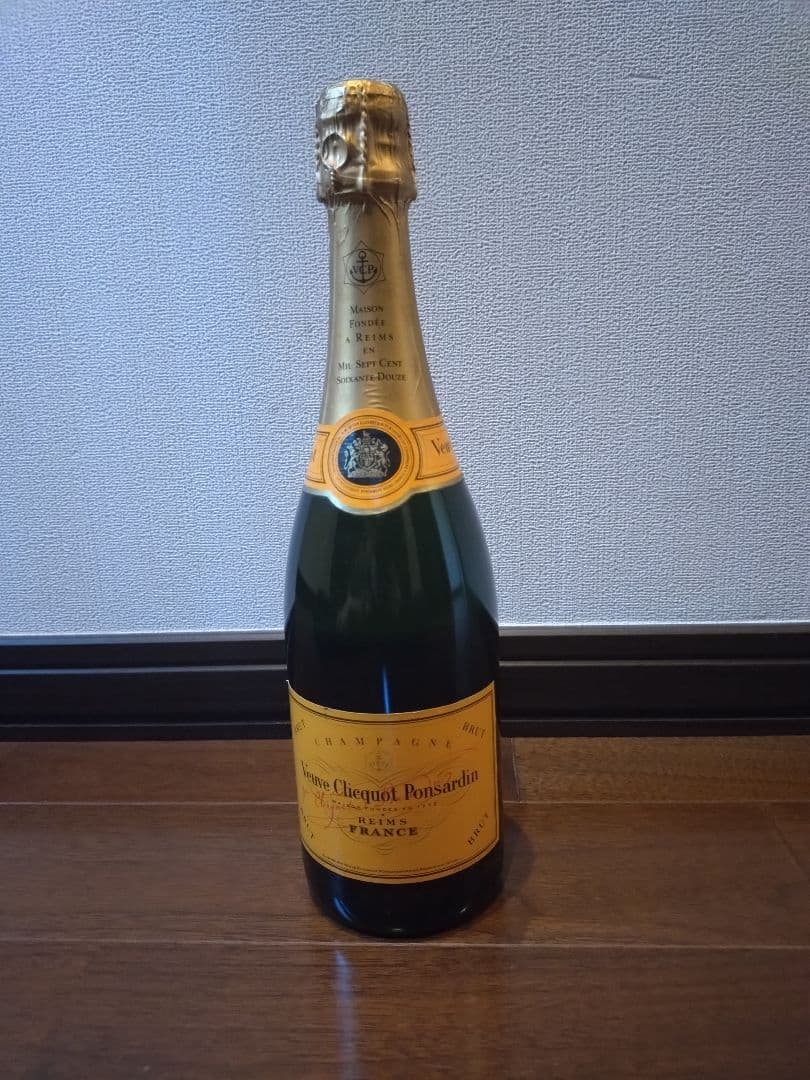 ヴーヴ・クリコ イエロー・ラベル・ブリュット