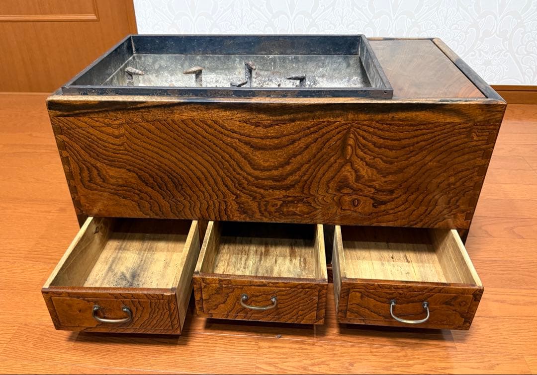 関東長火鉢(骨董品)