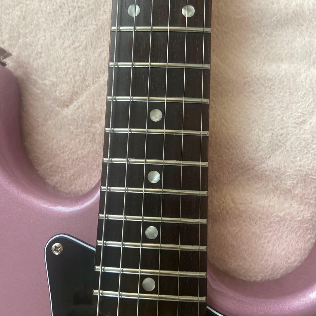 ytaka 様　Squier Stratocaster バーガンディミスト