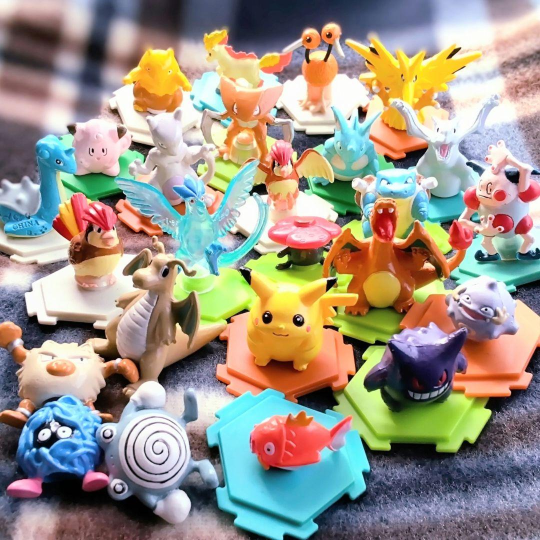 ポケモン　ミニフィギュア　フルカラースタジアム 　ピカチュウ