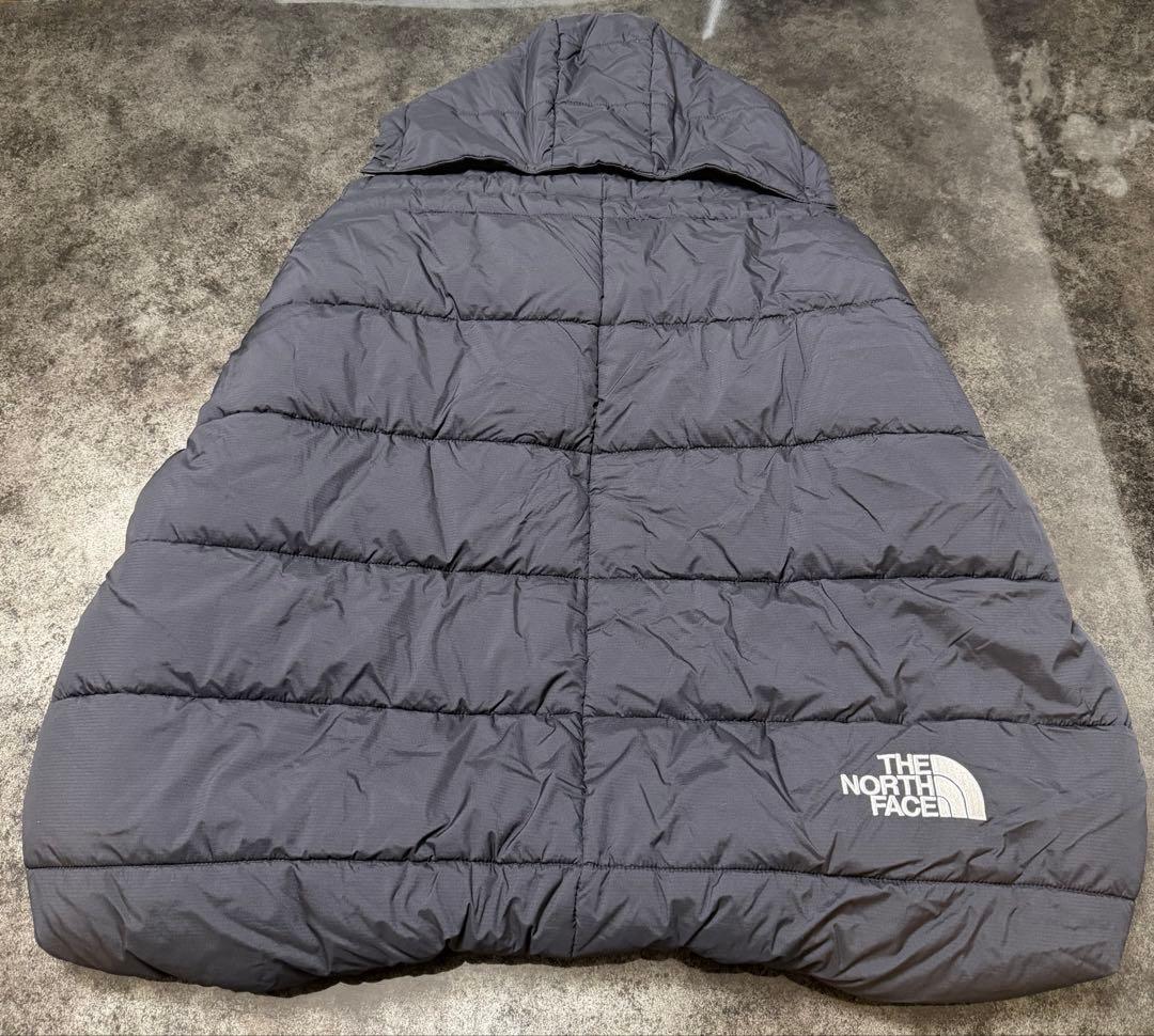 ノースフェイス　抱っこ紐ケープ