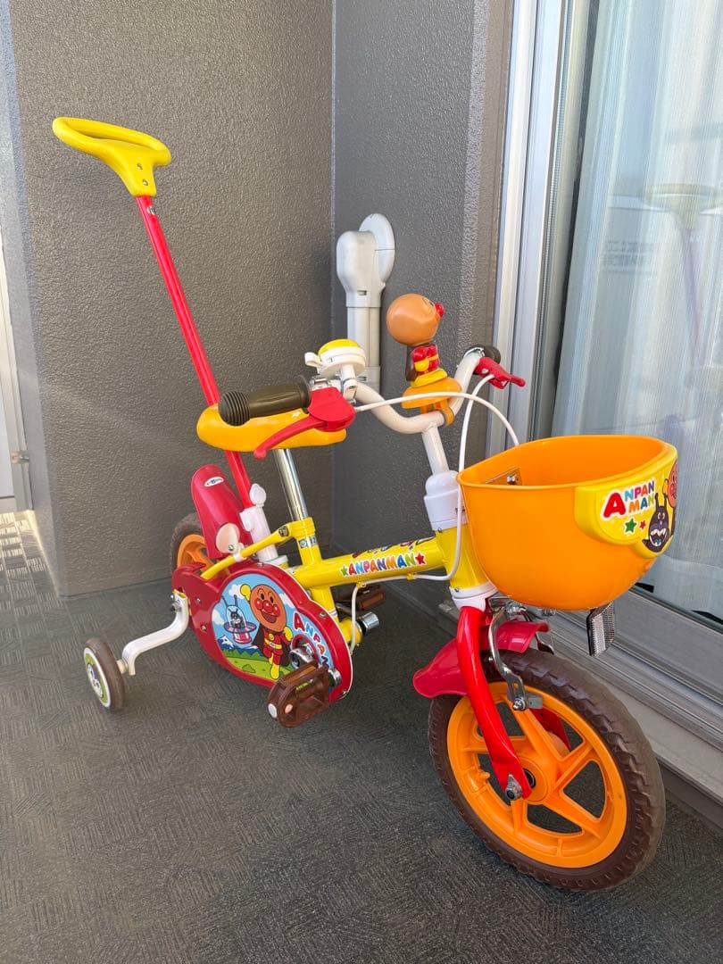 アンパンマン　幼児用自転車　12インチ