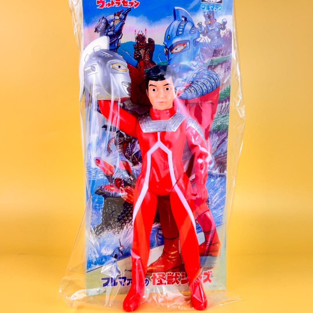 ブルマァク　ウルトラセブン　大　面取れ　マスク付き　【サイズ】 全高：約29cm