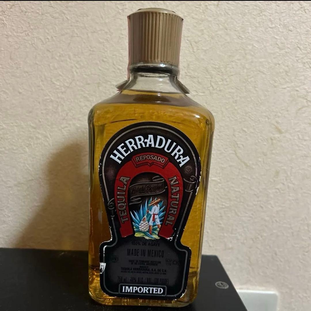 エラドゥーラ テキーラ HERRADURA TEQUILA レポサド 旧ボトル