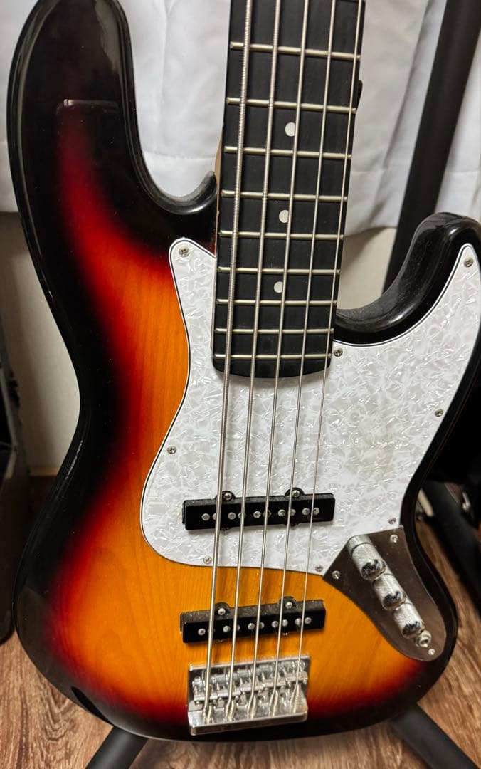ベース woofy basses Cavalier 5 Sunburst