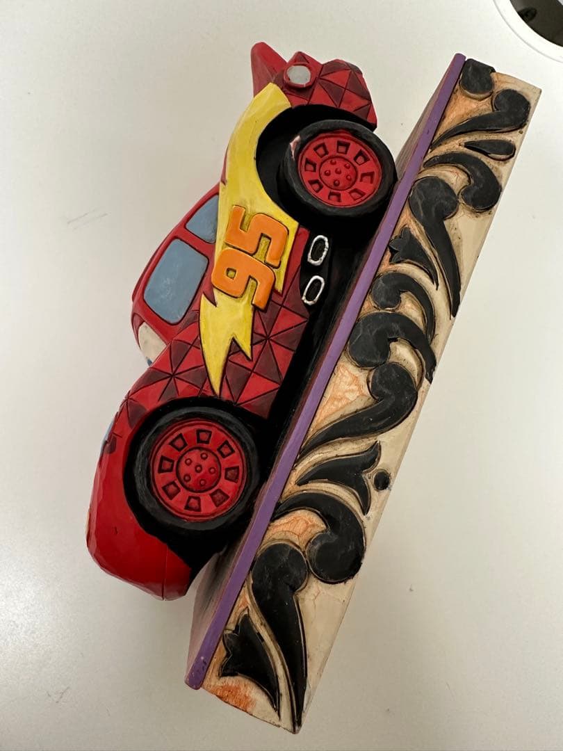 ライトニング・マックィーン　フィギュア