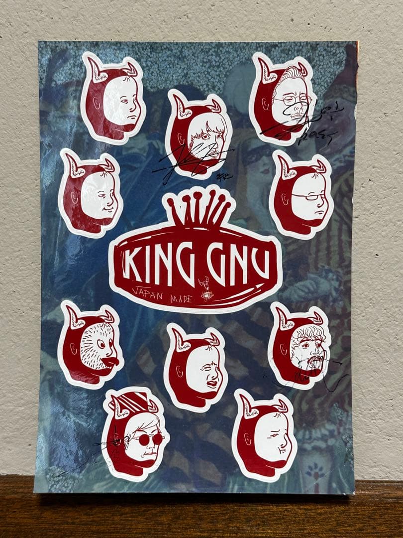 【激レア】King Gnu 直筆サイン入りステッカー