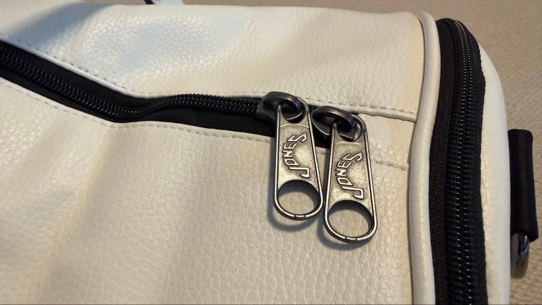 JONES ゴルフ　ボストンバッグ ホワイト レア刺繍付