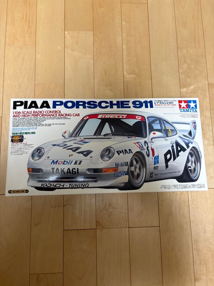 タミヤ1/10ラジコンキット　PIAAポルシェ911GT1