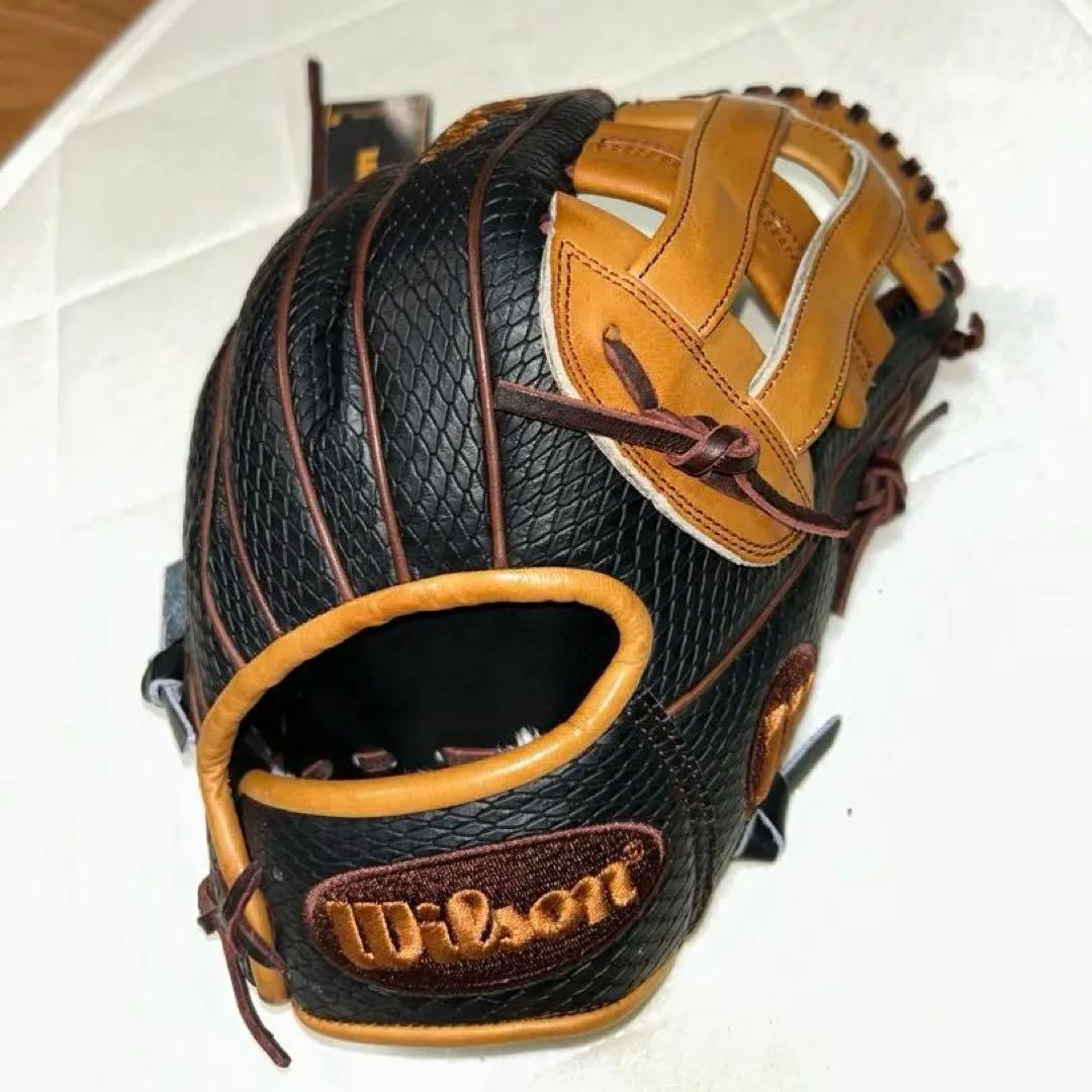 ※新品未使用　Wilson 野球用グローブ 黒/茶 右手用