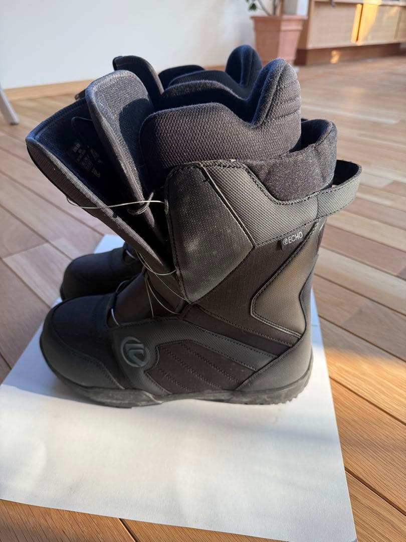 スノーボードブーツ　BLK 28cm