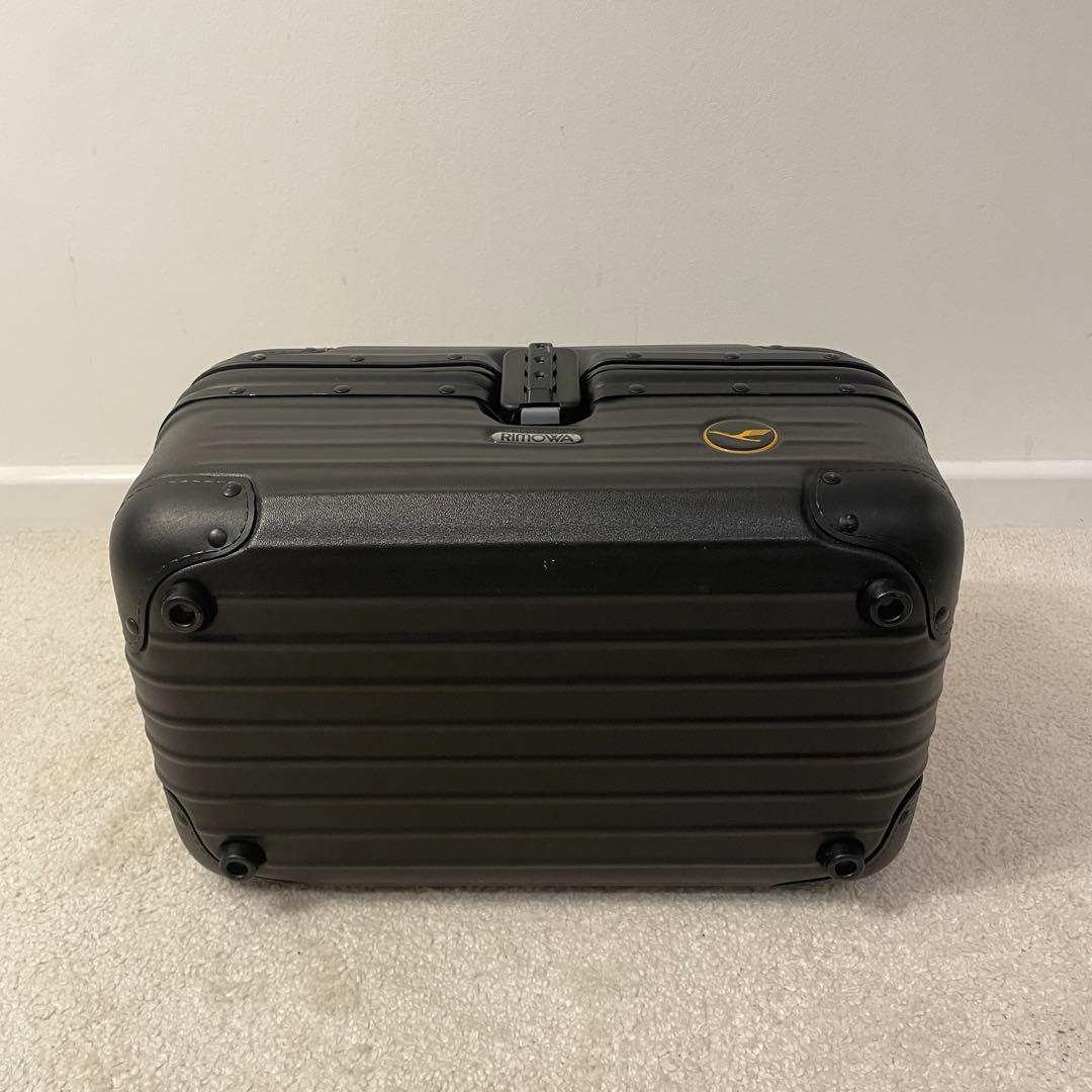 リモワ ルフトハンザ Black Classicビューティケース マットブラック