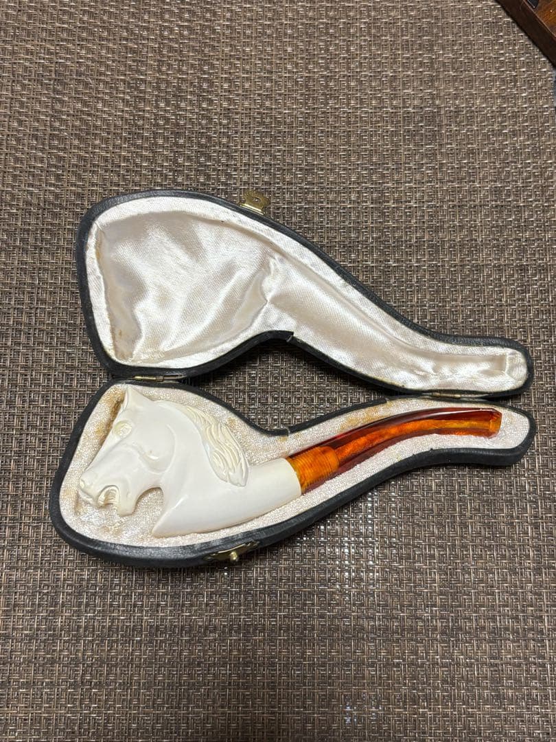 馬の頭部デザイン パイプ 専用ケース付き