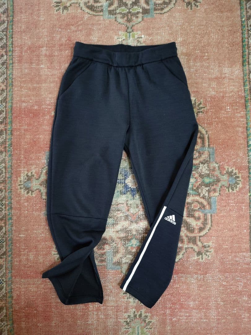 値下げ！アディダス z.n.e ストームヘザーフーディー セットアップ風